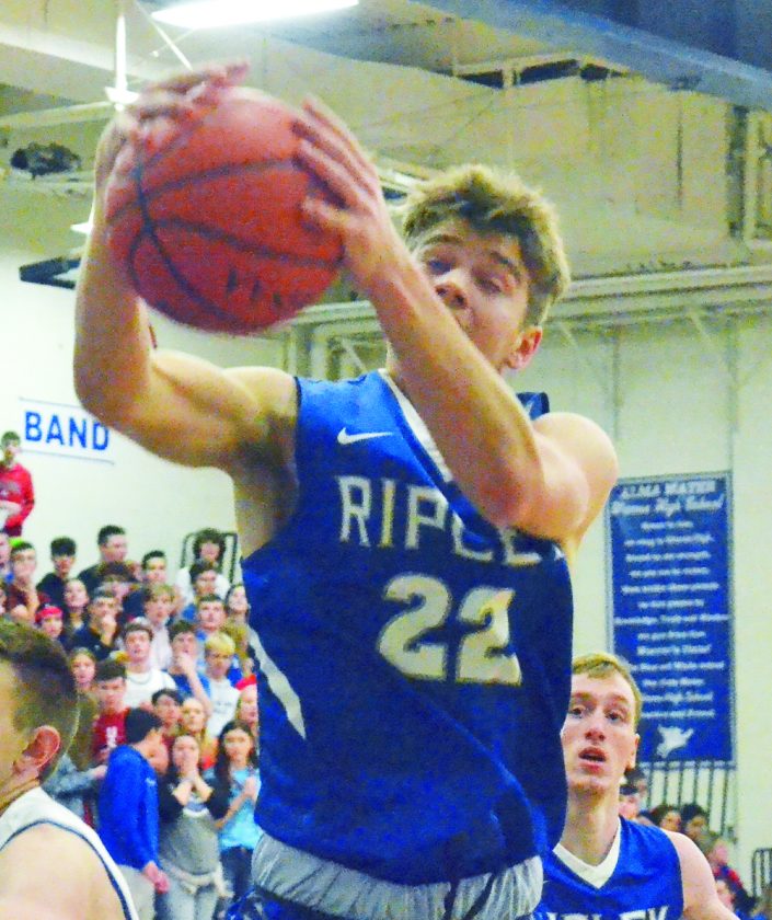 Ripley’s Carter Casto inks with Midway - News and Sentinel